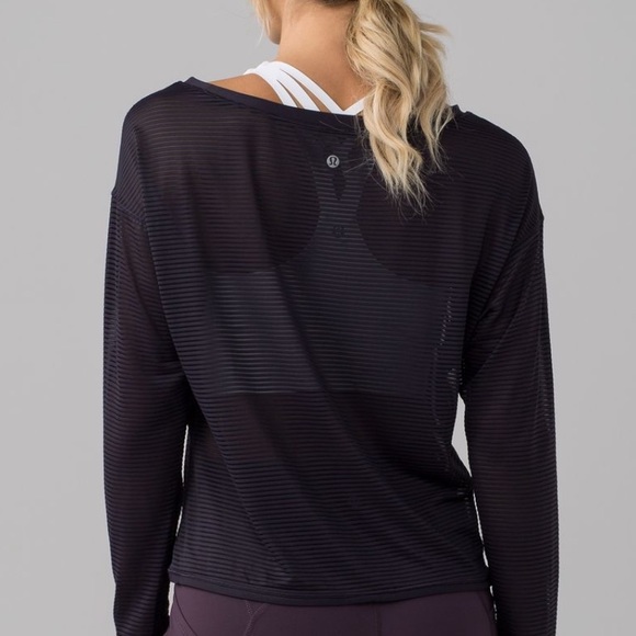 RARE - Lean in Long sleeve - Picture 4 of 5